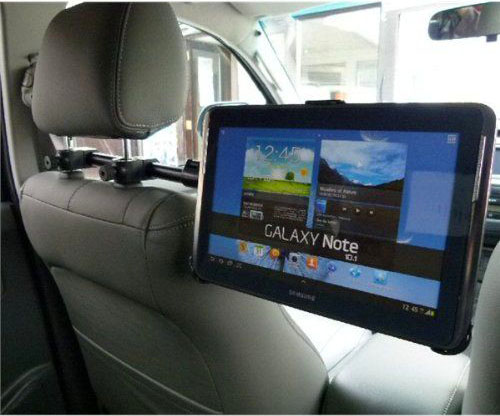 quang cao trong xe cong nghe